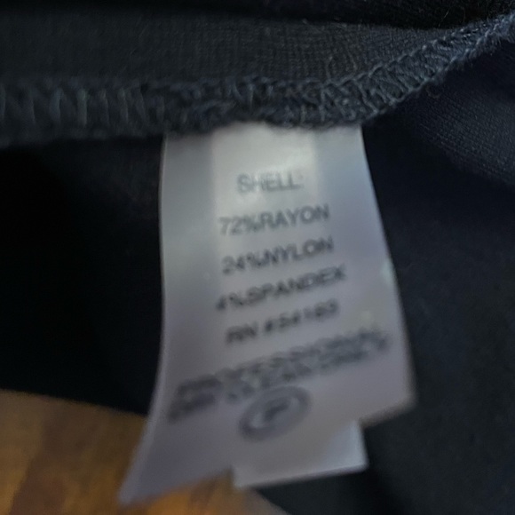 Elegant Calvin Klein dress - Picture 4 of 5